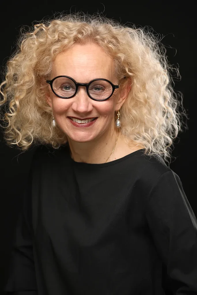 Portraitfoto Heike Weyrauch